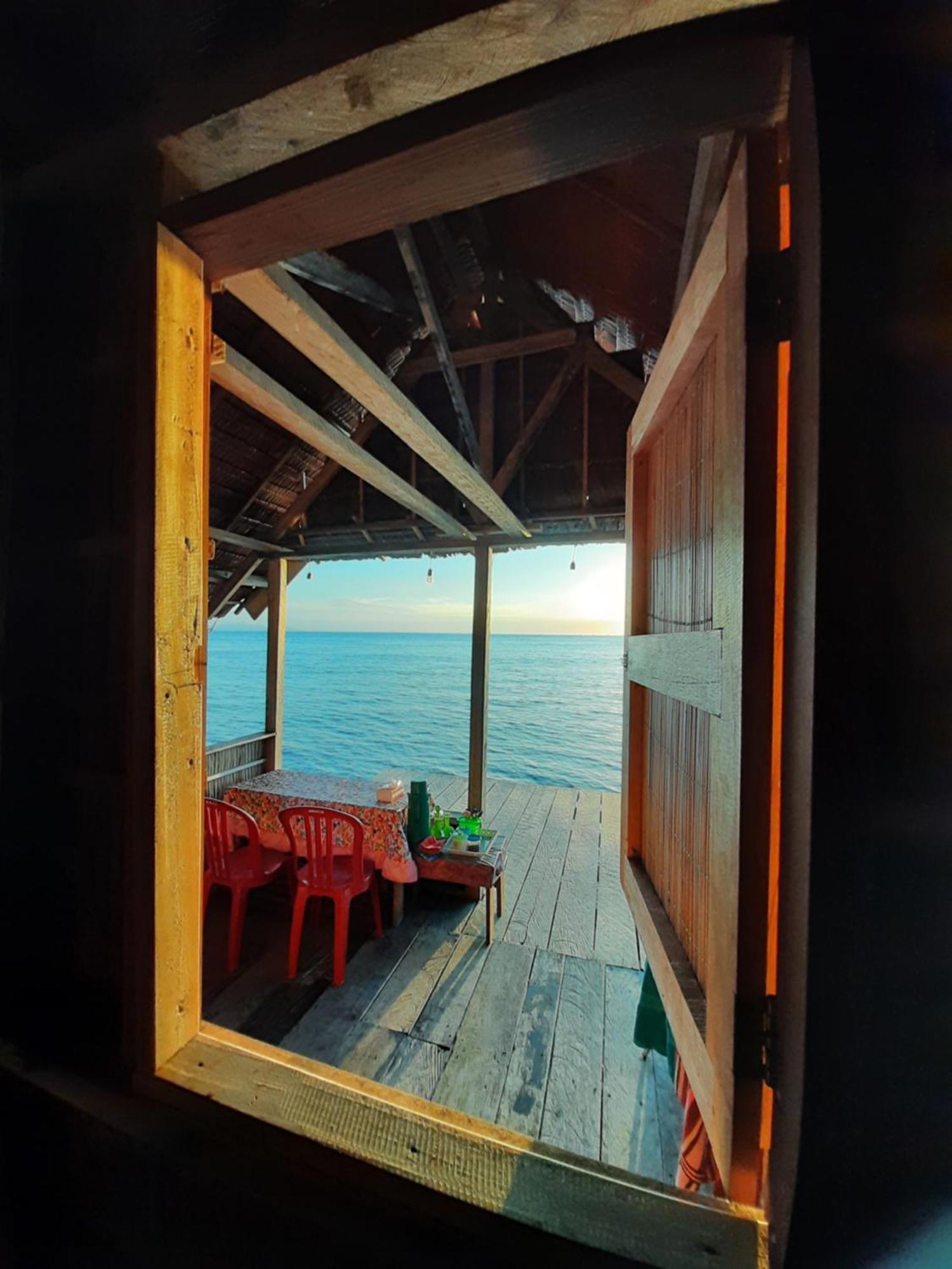 Nyanse Homestay - Raja Ampat Besir Exteriör bild