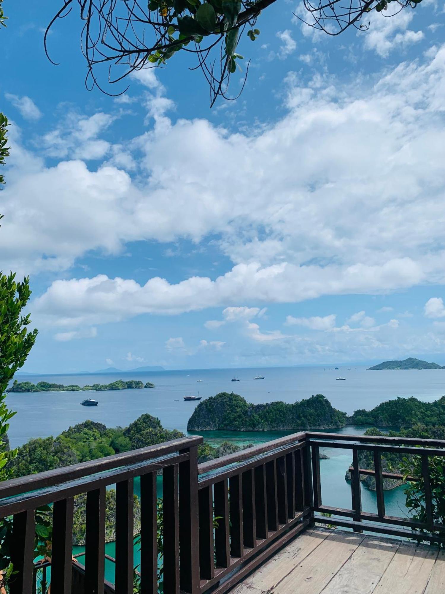 Nyanse Homestay - Raja Ampat Besir Exteriör bild